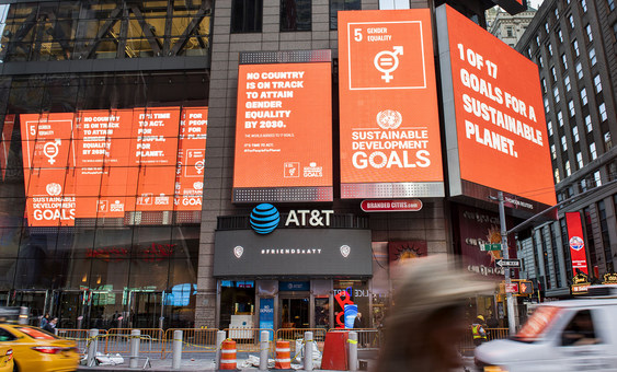 Objetivos de Desenvolvimento Sustentável, ODSs, nos cartazes em Times Square