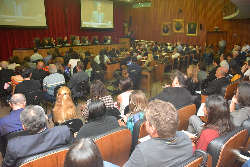 Seminário no TCESP reúne especialistas em resíduos sólidos