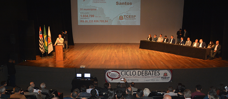 Encontro com mais de 600 em Santos encerra edição do Ciclo de Debates