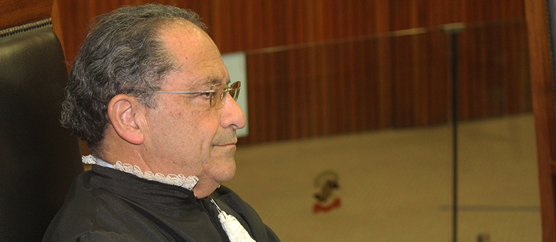 Pleno examina 9 representações interpostas contra editais