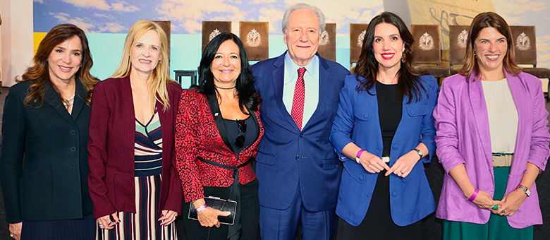 Presidente do TCESP prestigia sessão solene de posse dos novos Reitor e Vice-Reitora da USP