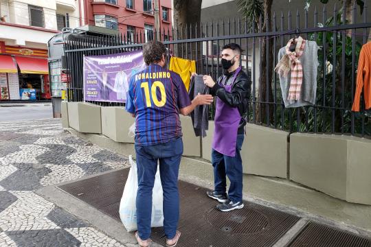 Varal Solidário - Momento doação