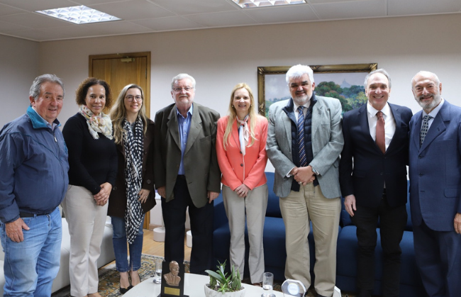 Visita institucional focada em Meio Ambiente
