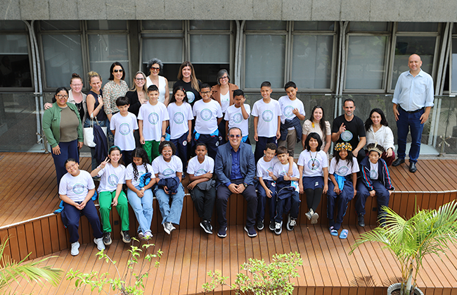 Bertioga: Participantes do Programa Vereador Mirim realizam visita ao TCESP
