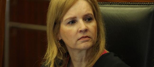 Primeira Câmara julga 11 contratos irregulares