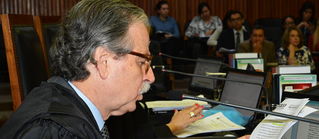 Segunda Câmara julga 13 contratos irregulares