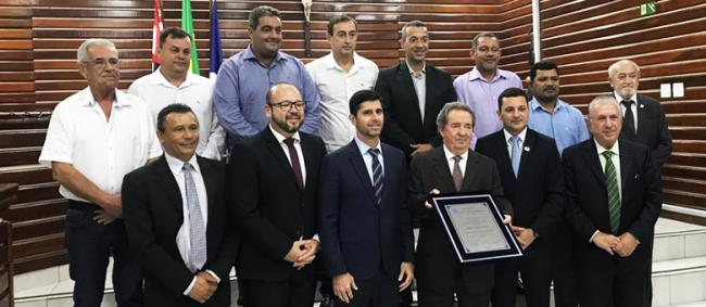 Secretário Diretor-Geral do TCE recebe homenagem em Itanhaém