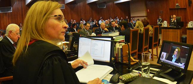 Colegiado do Pleno nega provimento a 33 recursos