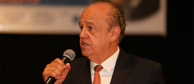 Vice-Presidente Dimas Ramalho é homenageado na abertura da 54ª Semana Jurídica da UNIARA