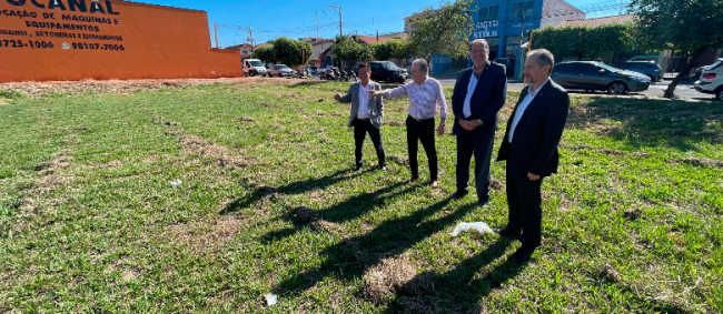 Presidente vistoria área que abrigará sede própria do TCE em Andradina, 