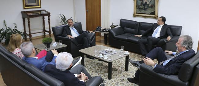 Procurador-Geral de Justiça participa de audiência com Conselheiros no TCE