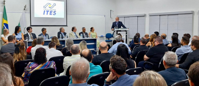 Conselheiro Dimas Ramalho profere aula inaugural do Curso de Direito na ITES