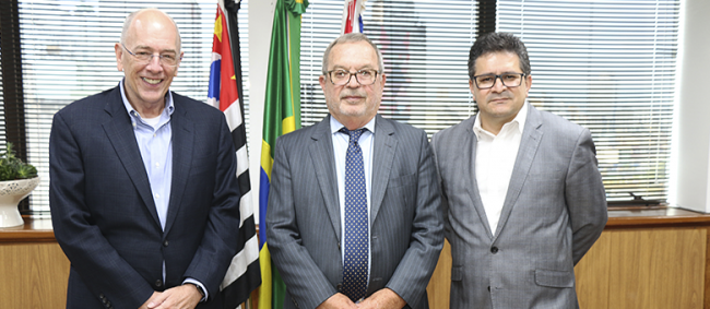 Pedro Pullen Parente, Presidente da Fundação Osesp ao lado do Diretor Executivo Marcelo de Oliveira Lopes e o Conselheiro-Presidente Edgard Camargo Rodrigues