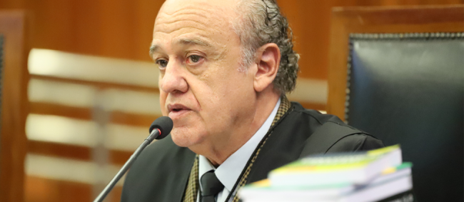 Conselheiro Dimas Ramalho suspende posse de aprovados em concurso de Taboão da Serra