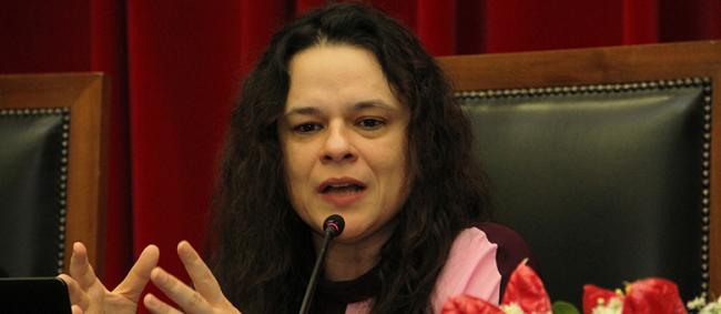 Deputada Estadual Janaina Paschoal profere palestra sobre ‘O Público e o Privado’