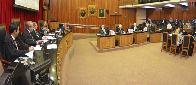 Colegiado do Pleno analisa 10 representações de Exames Prévios de Editais