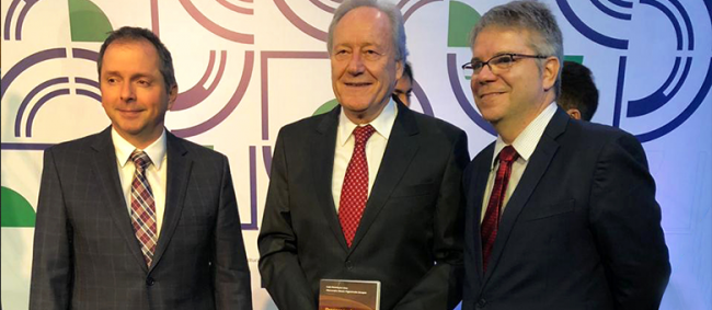 Auditor do TCESP lança livro sobre Direito Processual em Brasília