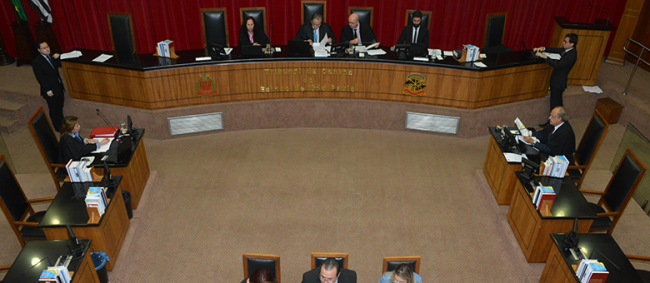 Câmaras realizam sessões hoje; pautas podem ser consultadas on-line