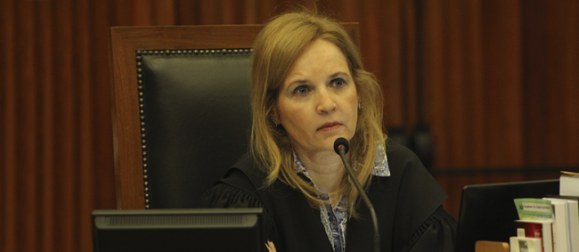 Primeira Câmara do TCESP julga 18 contratos irregulares