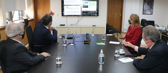 Audiência pública debate questão habitacional no Estado