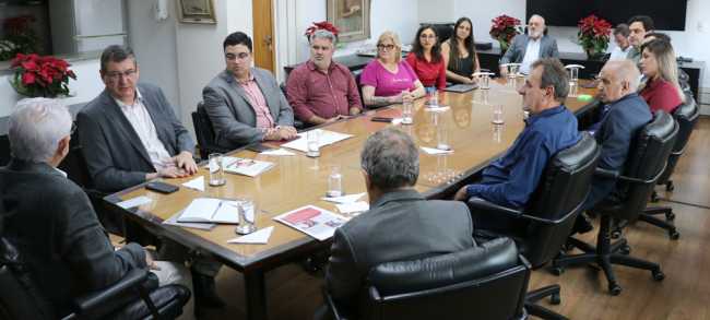 Presidente do TCESP recebe Associação dos Municípios de Pequeno Porte