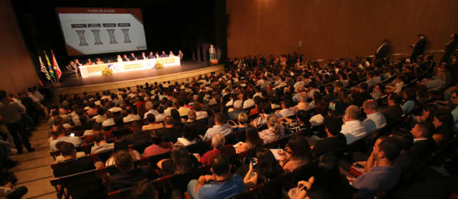 Encontro em Araraquara reúne Corte de Contas paulista e Poder Legislativo