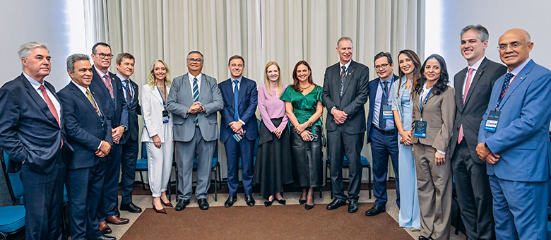 Membros do TCESP recepcionam Ministros do STF em Congresso Internacional de Tribunais de Contas