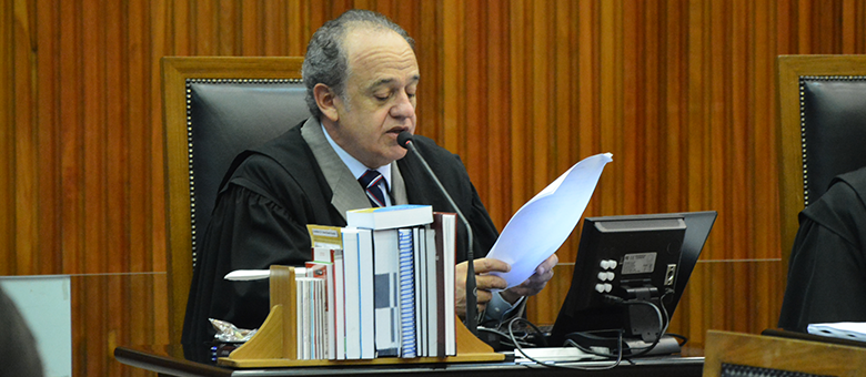 Segunda Câmara do TCE julga 21 contratos irregulares