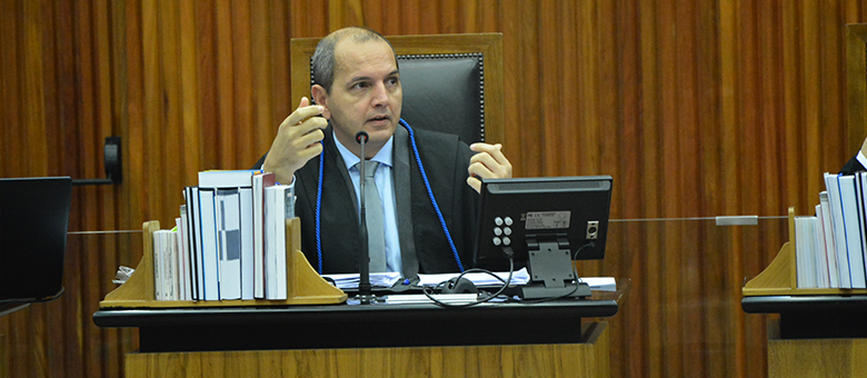 Conselheiros da Segunda Câmara julgam 32 contratos irregulares